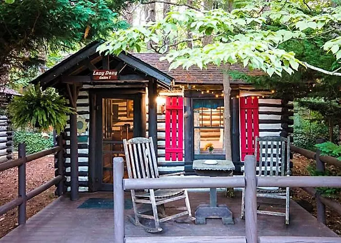 Log Cabin Motor Court