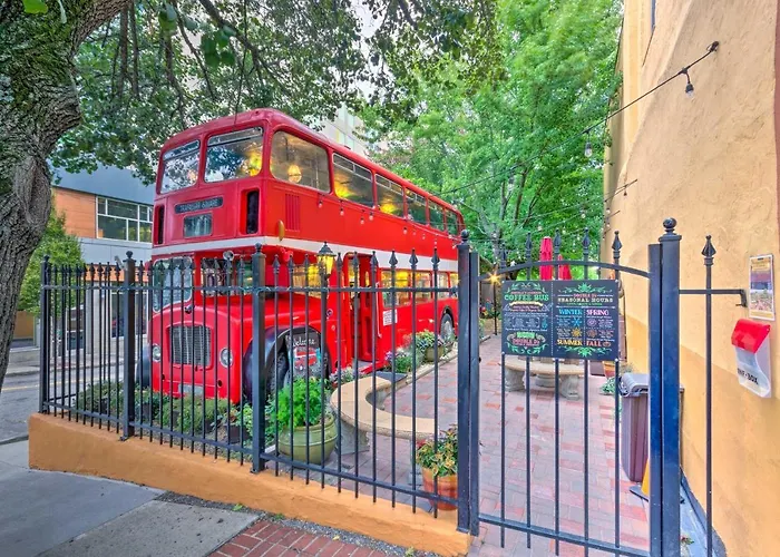 Walkable Downtown Asheville Condo W/ Balcony